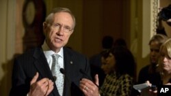 Leader of Democrats in US Senate, Harry Reid, speaks after Senate voted to launch debate health care legislation, 21 Nov 2009