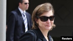 La vocera del Departamento de Estado, Victoria Nuland, dijo que EE.UU. sigue de cerca las "discusiones" entre venezolanos.