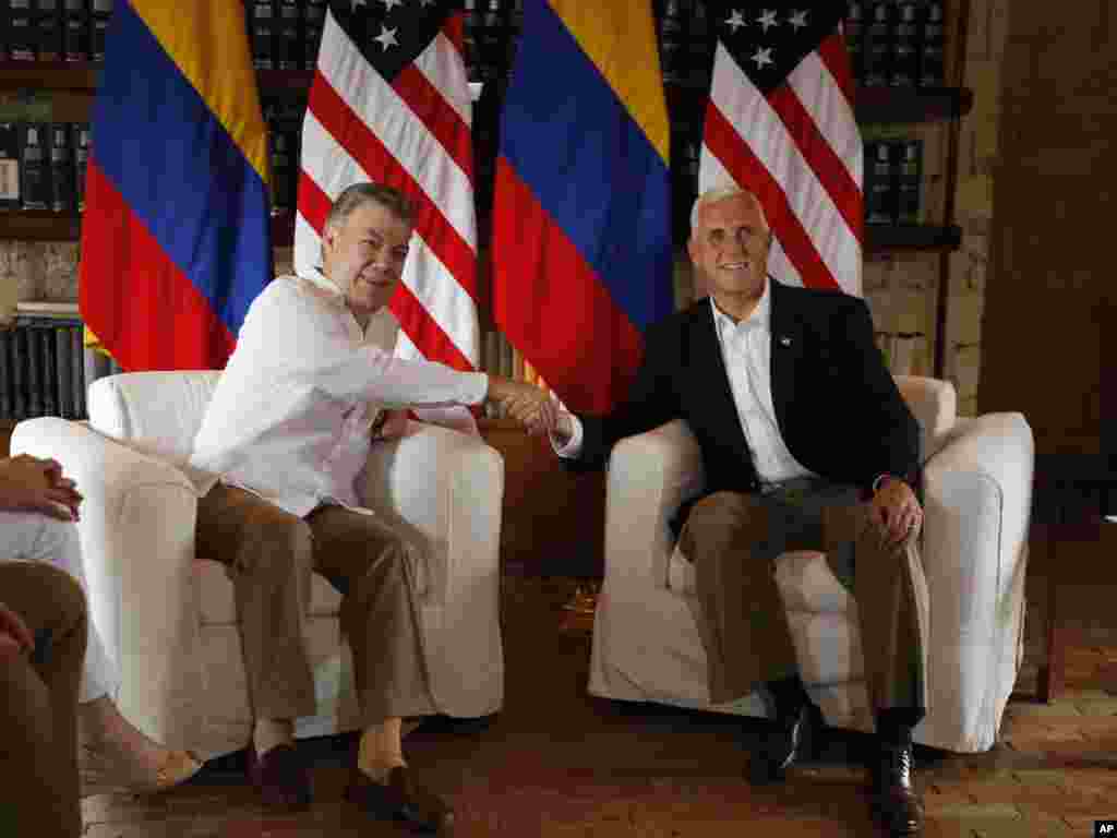 مایک پنس معاون پرزیدنت ترامپ در سفر به آمریکای جنوبی به کلمبیا سفر کرد. او مذاکراتی برای حل بحران ونزوئلا داشته است.