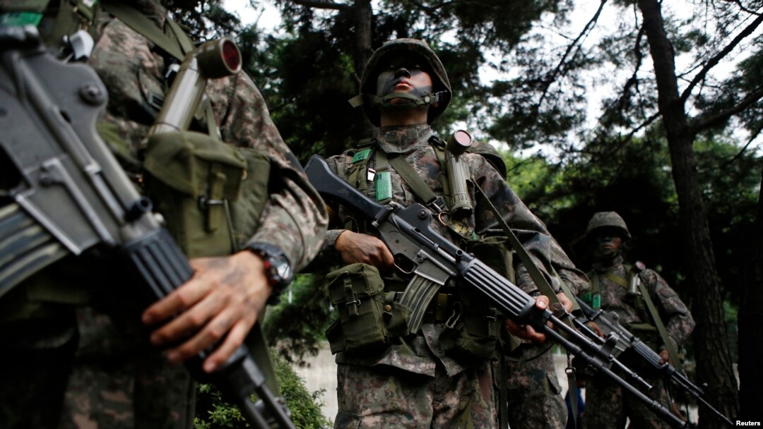 Tentara Korea Selatan ikut serta dalam latihan militer anti-teror di Seoul, 18 Agustus 2014 (Foto: dok). 
