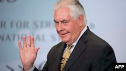 Rex Tillerson, secrétaire d'État américain, arrive au Centre d'études stratégiques à Washington DC, le 18 octobre 2017.