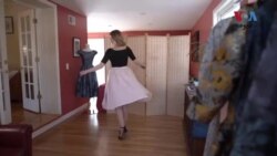 
په روس کې زیږیدلې فیشن ډیزاینره داشا پومیرانز وایي د هغې د فيشن وروستۍ مجموعه هغو میرمنو ته درناوی دی چې خپل هیواد پرېښودلو ته مجبوره شوې