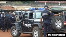 FILE - Police forces are seen deployed at the Kondengui Central Prison in Yaounde, Cameroon, July 23, 2019. (Moki Edwin Kindzeka/VOA) 