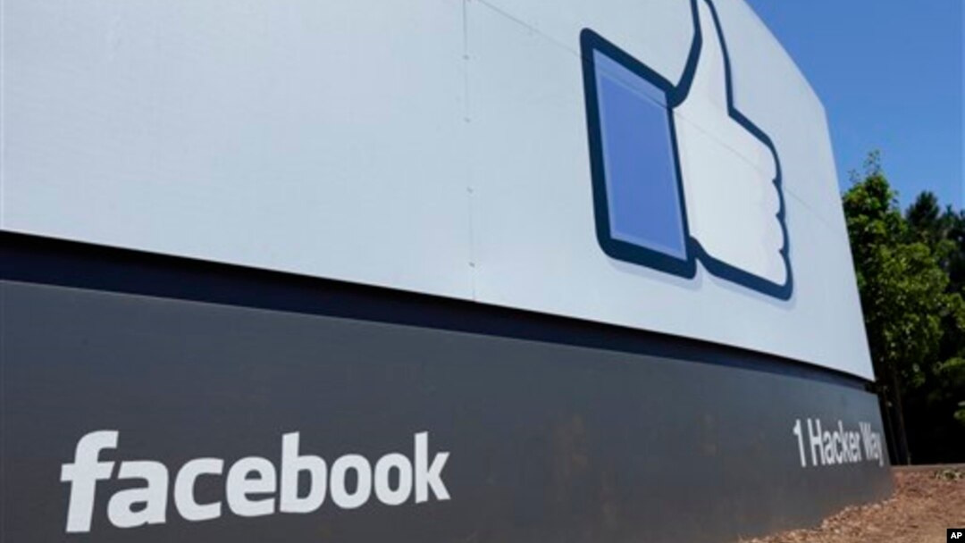 Logo Facebook di kantor pusatnya di Menlo Park, California. (Foto: Dok)
