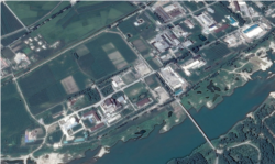 북한의 영변 핵시설을 찍은 위성사진. 출처=구글어스 이미지.