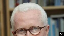 Newzad Hirorî: Siyaseteka Ferhengî li Herêma Kurdistana Îraqê nîne