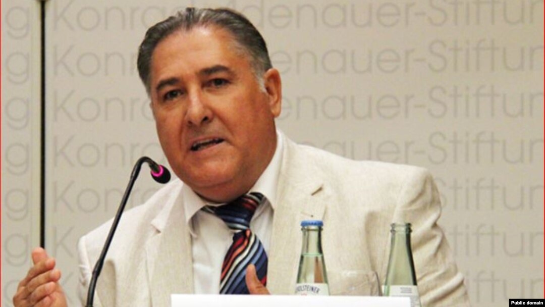 Dr. Kamal Sido
