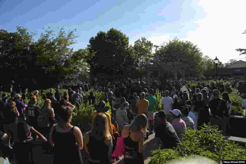 Peaceful protests in Harrisonburg