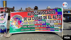 Varios grupos civiles en Bolivia mantienen bloqueados las carreteras del país, afectando el paso de camiones que llevan insumos médicos, según denuncian autoridades del gobierno.