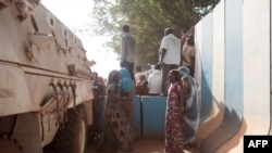 Manifestation d'habitants du PK5 devant la Minusca à Bangui le 11 avril 2018.