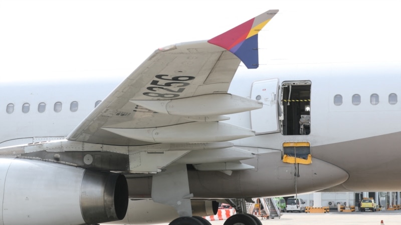 Asiana Airlines Setop Penjualan Tiket Beberapa Kursi Darurat Usai Insiden Buka Pintu