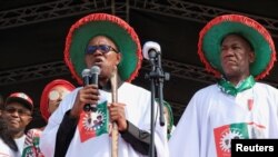 Mgombea urais wa chama cha Labour, Peter Obi akiwahutubia wafuasi wake wakati wa mkutano wake wa kampeni, kuelekea uchaguzi wa urais wa Nigeria huko Lagos Nigeria, Februari 11, 2023. REUTERS