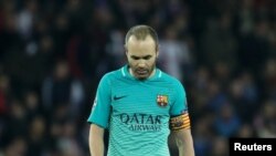 Andrés Iniesta face au PSG, Paris, le 14 février 2017