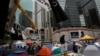 Гонконг: полиция намерена очистить центр города от демонстрантов 