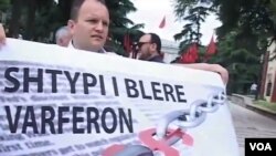 Shqiperi: Dita e Shtypit