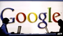 Google's new confidentiality rules, established on March the 1st, 2012, are not in accordance with the Europan legislation protecting personal data and will have to be modified, the 27 European data protection authorities said, October 16, 2012.