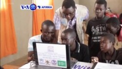 VOA60 Afirka: A Uganda Kamfanonin Sadarwa Da Dama Suka Kafa Shigifofi A Yankin Karkara Domin Taimakawa 'Yan Gudun Hijira Samun Yanar Gizo