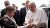 Tinggalkan Rumah Sakit, Paus Fransiskus: 'Saya Masih Hidup'