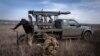 Українські військові на передовій поблизу Бахмута, Донецька область, 5 березня 2024 року. (AP Photo/Efrem Lukatsky)