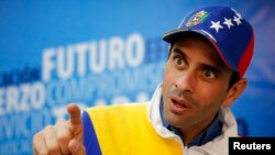 “Hay una crisis que une a todos los venezolanos. Es una gran oportunidad para que materialicemos los cambios”, dijo Capriles.