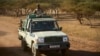 Un véhicule de l'armée du Burkina Faso, en patrouille dans une zone rurale de la région du Soum au nord du Burkina Faso, le 14 novembre 2019.