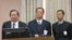 台湾国安局长蔡得胜(左一)在立法院接受质询(美国之音张永泰拍摄) 