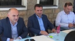 Реакции за законот за јазици