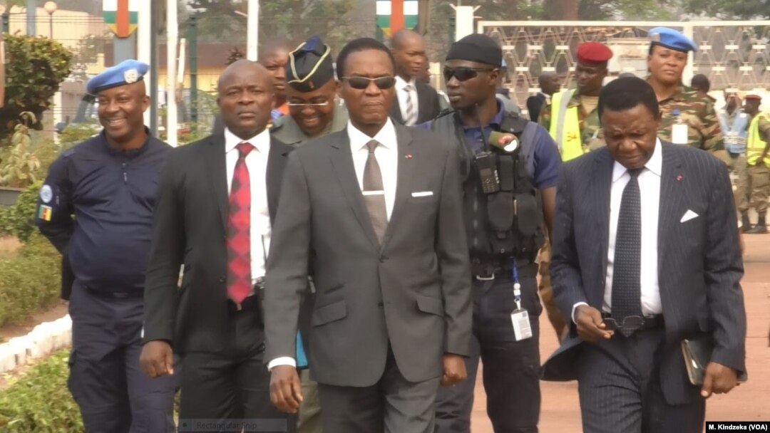 Cameroon Minister of Defense Joseph Beti Assomo visits his troops with MINUSCA in Bossangoa, Central African Republic, Dec. 28, 2018.