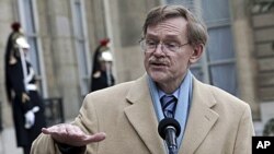 World Bank President Robert B. Zoellick (file photo)