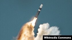 Angkatan Laut AS melakukan ujicoba misil Trident II (D-5) (foto: dok).