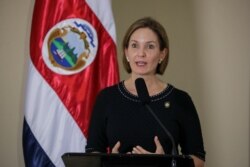 La ministra de Comercio Exterior, Dyalá Jiménez, explicó los problemas que exiten con los transportistas en la frontera con Nicaragua.
