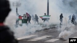 Demonstrasi pro-Palestina berlanjut di seluruh Eropa termasuk di Paris, Prancis (foto: dok).