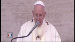 Papa Françesku drejton meshën në Tiranë