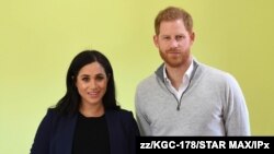 El príncipe Enrique y la duquesa de Sussex, Meghan Markle, en una foto de archivo del 24 de febrero de 2019, en Marruecos.