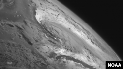 La tempête tropicale Arthur, qui doit se transformer en ouragan (Photo NOAA)