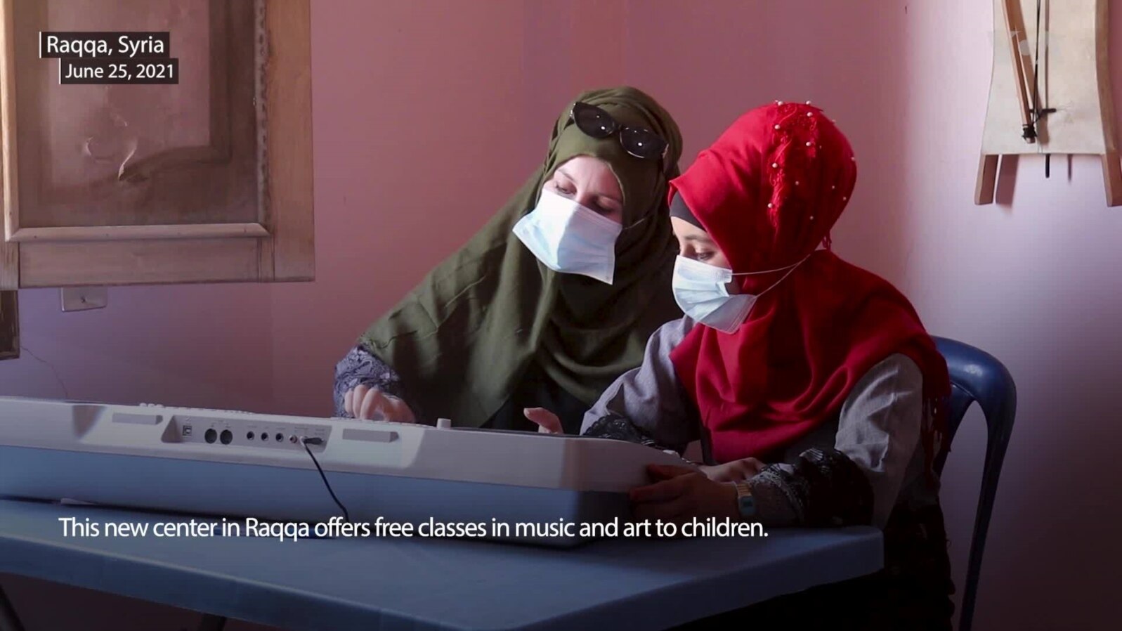 Music, Art Classes Replace IS Indoctrination in Syrian City
