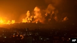 دود در غزه در پی یک حمله هوایی اسرائیل - آرشیو