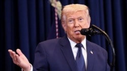 دونالد ترمپ، رییس جمهور ایالات متحده حین سخنرانی در یک گردهمایی حزب جمهوری‌خواه در میامی