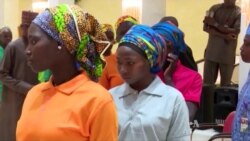 Nigerian President Meets Freed Chibok Girls