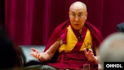 Pemimpin spiritual Tibet yang tinggal di pengasingan, Dalai Lama (foto: dok).