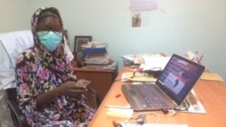 Moguinangar Dono Kadidja Gamoungane, cheffe de service adjointe des laboratoires HGRN au Tchad, le 6 mai 2020. (VOA/André Kodmadjingar)