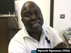 Augustin Benazo, analyste économique, à Brazzaville, Congo, le 13 septembre 2017. (VOA/Ngouela Ngoussou)