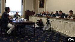FILE: Ben Freeth of the Mike Campbell Foundation on the floor at the Zimbabwe hearing in USA. 