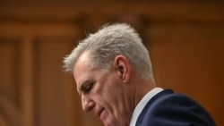 前議長凱文·麥卡錫在被罷免兩個月後辭去眾議員職位
