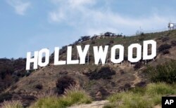 캘리포니아주 최대도시 로스앤젤레스의 명물 중 하나인 '할리우드' 표지.