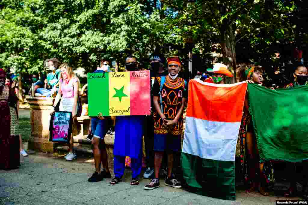 La diaspora sénégalaise était présente lors du rassemblement &quot;Africans 4 BLM&quot; à Washington DC, le 14 juin 2020. (VOA/Nastasia Peteuil)