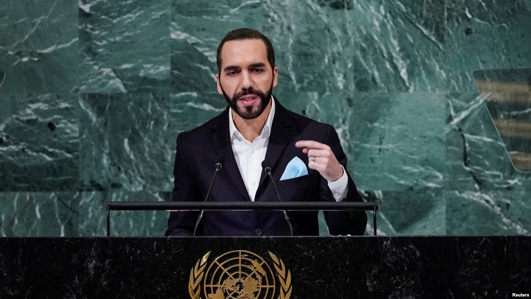 El presidente de El Salvador, Nayib Bukele, habla durante el 77° período de sesiones de la Asamblea General de las Naciones Unidas en la sede de la ONU en Nueva York, el 20 de septiembre de 2022. REUTERS/Eduardo Muñoz