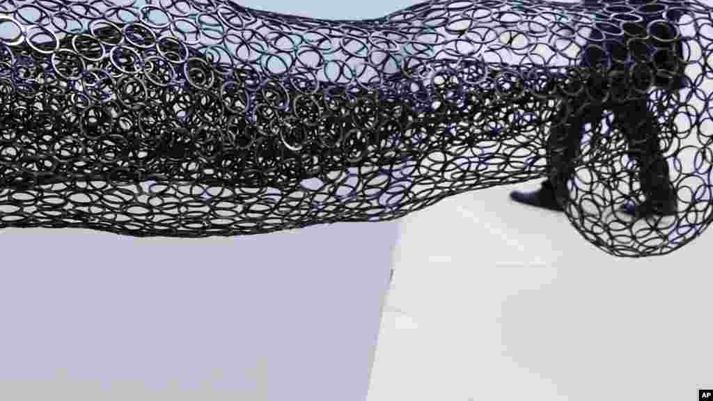 ሆንግ-ኮንግ ኣብ ኣህጉር ኤስያ ዝዓበየ ምርኢት ስነ-ጥበብ ተአንግድ - መጋቢት 25, 2016