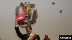 Presiden Venezuela Nicolás Maduro di Majelis Nasional (10/3). 