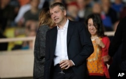 FILE - Russian billionaire Dmitry Rybolovlev paid $88 million for a penthouse just off New York's Central Park, reports show.